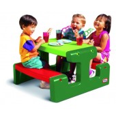 Piknik asztal - junior -zöld-piros színben Little Tikes