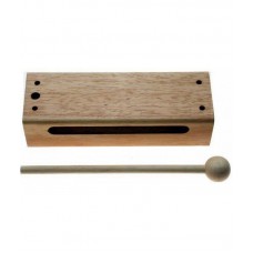 Nagy fa blokk ütővel